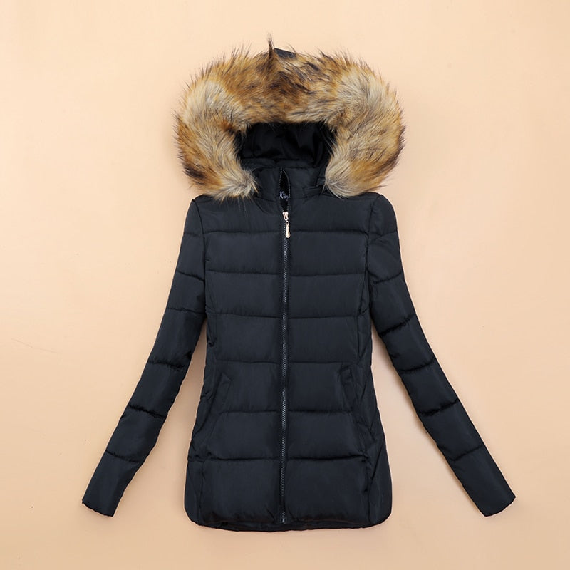 Veste Matelassée à Capuche avec Bordure Imitation Fourrure pour Femmes | Idéale pour la Saison Froide