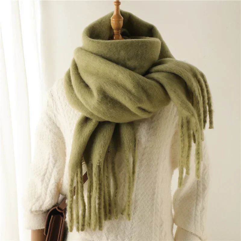 Écharpe D’Hiver Colorée pour Femme Avec Finition À Franges | Idéale pour La Saison Froide