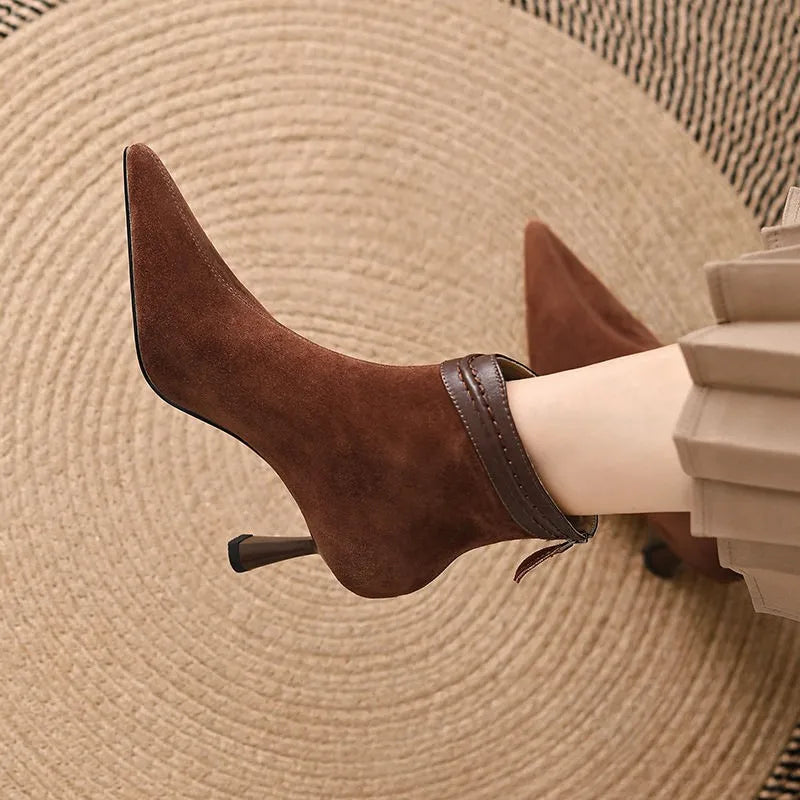 Bottines à Bout Pointu avec Talon Fin pour Femme | Idéal pour Occasions Formelles