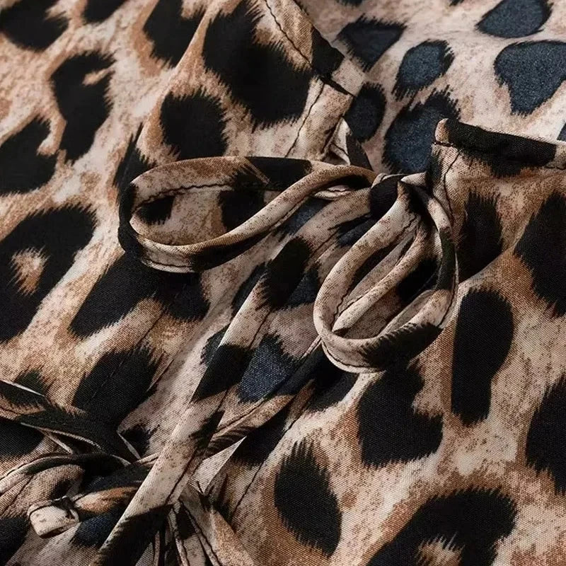 Crop Top à Imprimé Léopard avec Col Rond pour Femme | Idéal pour Usage Quotidien