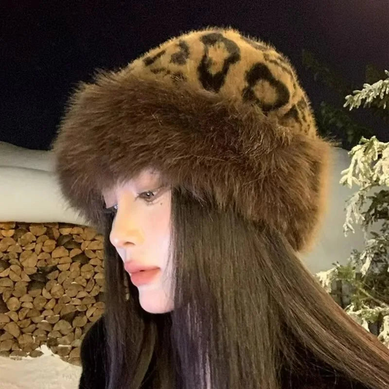 Chapeau à Motif Léopard avec Bord Doux pour Adultes | Idéal pour l’Hiver