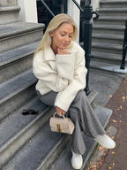 Veste Courte avec Fermeture Éclair et Col à Revers pour Femme | Idéale pour l’Automne et l’Hiver