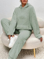 Ensemble Deux Pièces avec Capuche et Pantalon pour Femmes | Idéal pour la Maison et les Journées Froides