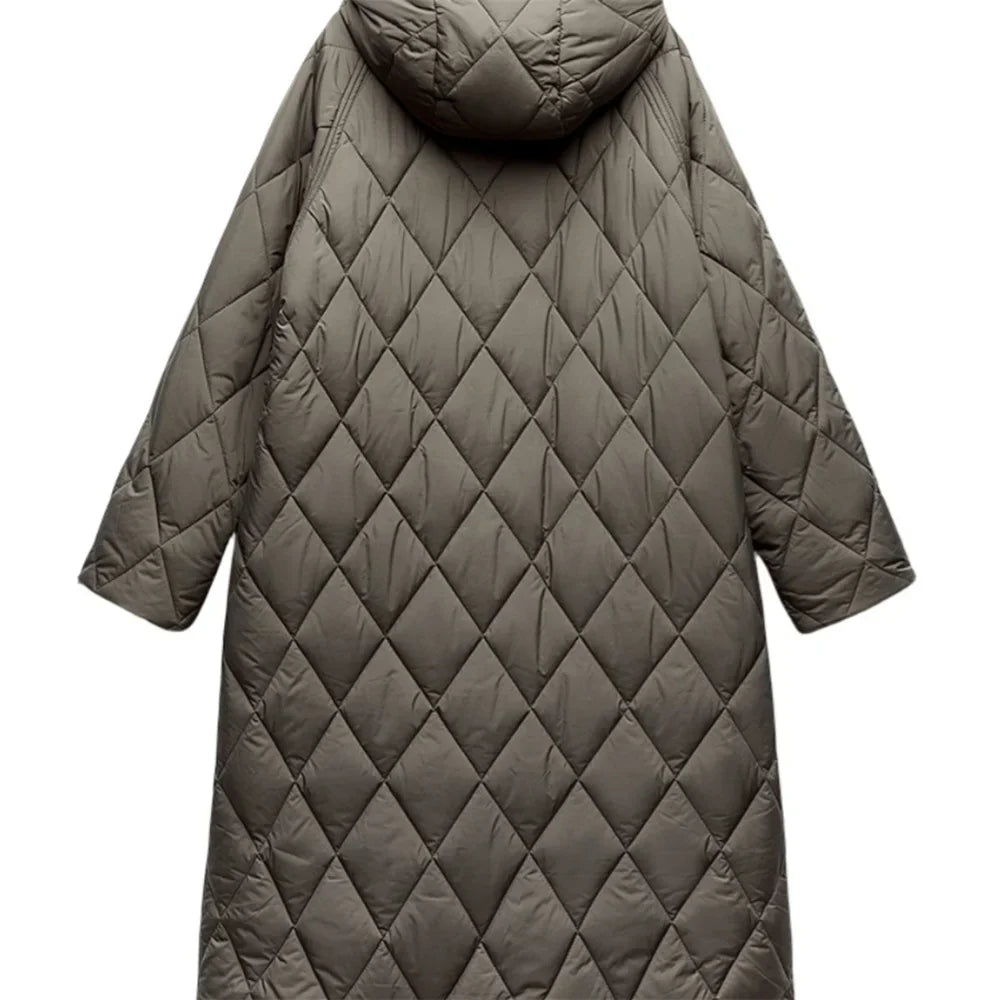 Veste Longue Matelassée avec Capuche Réglable pour Femmes | Idéale pour L’Hiver