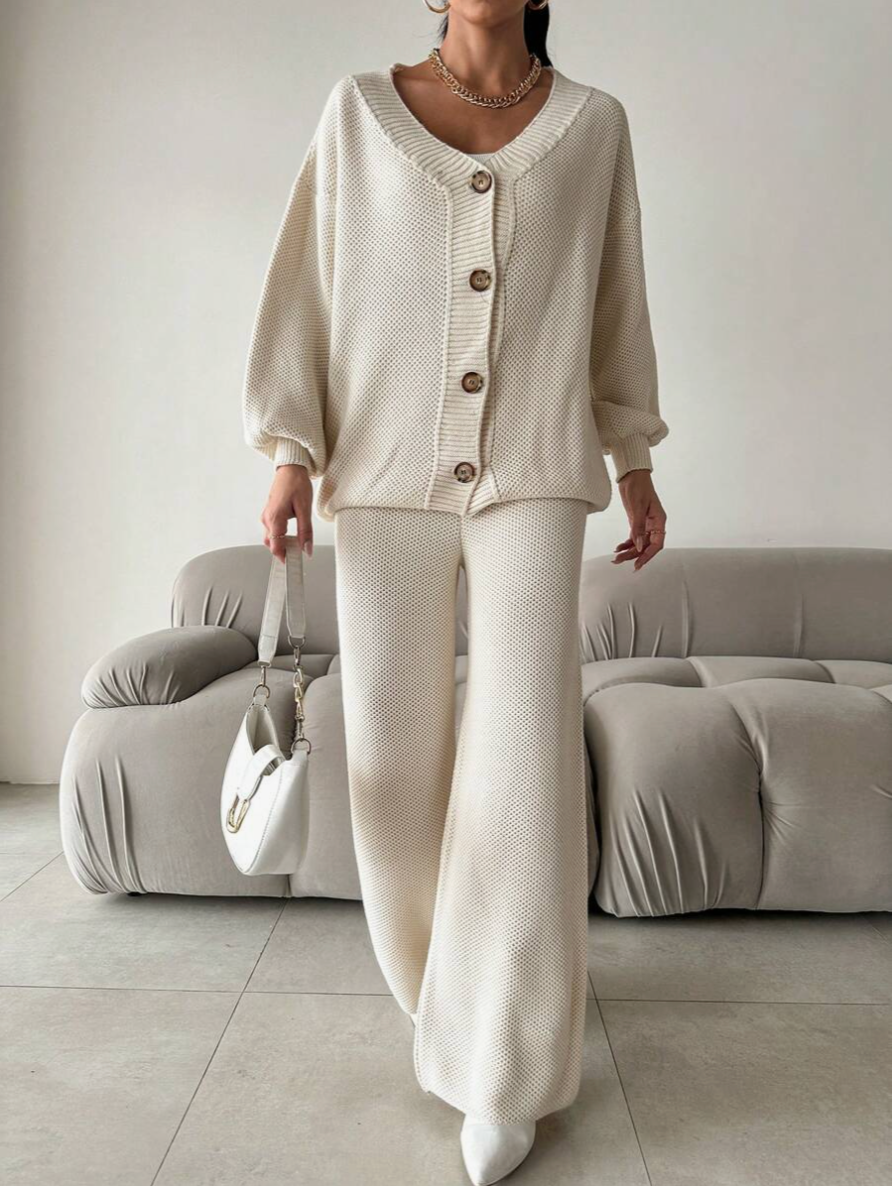 Ensemble Tricoté avec Col en V et Coupe Coordonnée pour Femme | Idéal pour Usage Quotidien