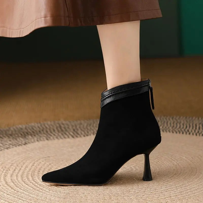 Bottines à Bout Pointu avec Talon Fin pour Femme | Idéal pour Occasions Formelles