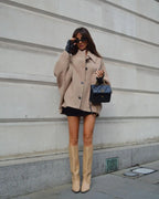 Manteau d’Hiver Oversize avec Grandes Boutons pour Femme | Idéal pour Temps Froid