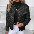 Veste Courte Matelassée Noire Avec Boutons Dorés Pour Femmes | Idéal Pour La Mi-Saison Et Les Tenues Quotidiennes