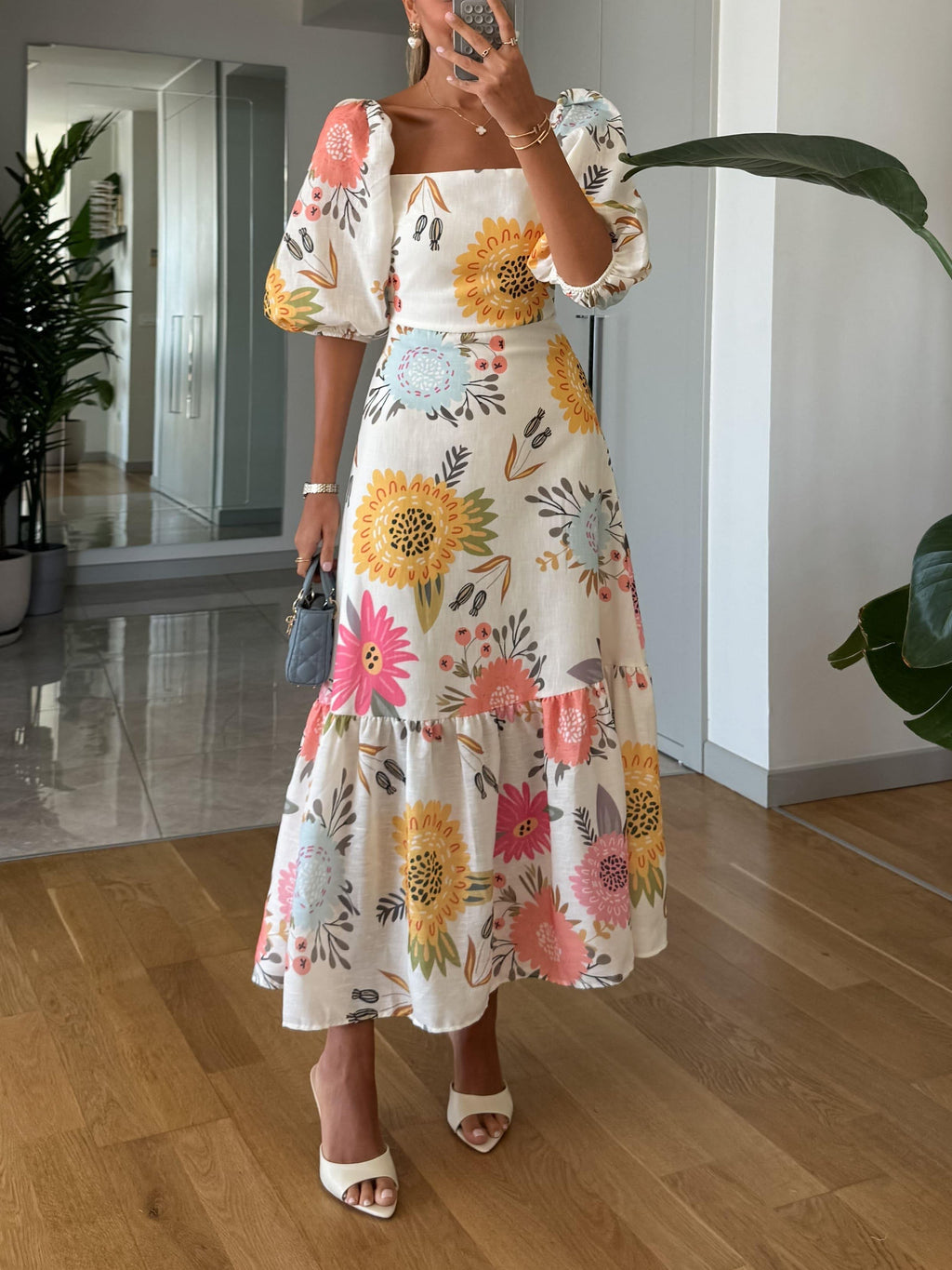Robe Midi À Imprimé Floral Avec Encolure Carrée Et Manches Bouffantes Pour Femme | Idéale Pour Les Sorties Quotidiennes