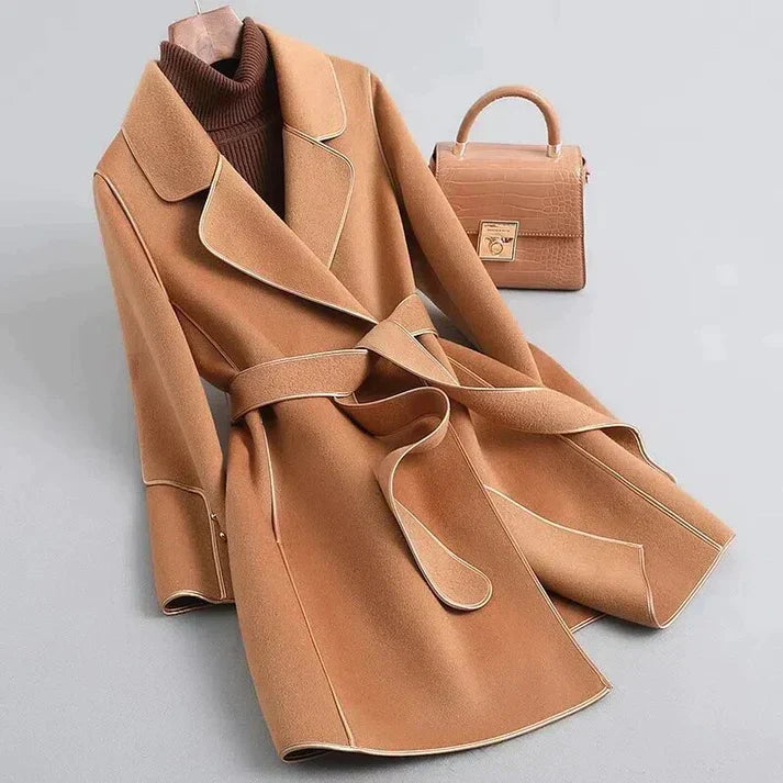 Trench-Coat à Ceinture avec Coupe Longue pour Femme | Idéal pour Usage Quotidien et Mi-Saison