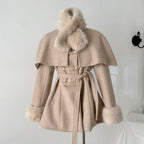 Manteau Court avec Col Amovible pour Femmes | Idéal pour l’Hiver