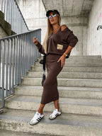 Ensemble Deux Pièces avec Haut Ample et Jupe Ajustée pour Femme | Idéal pour les Sorties en Ville