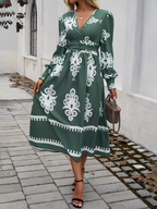 Robe Midi À Imprimé Noir Et Blanc Avec Manches Bouffantes Et Taille Cintrée Pour Femmes | Adaptée Aux Tenues Quotidiennes