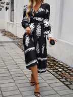 Robe Midi À Imprimé Noir Et Blanc Avec Manches Bouffantes Et Taille Cintrée Pour Femmes | Adaptée Aux Tenues Quotidiennes