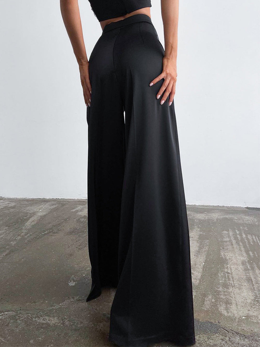 Pantalon Large Avec Finition Satinée Pour Femmes | Idéal Pour Occasions Et Tenues Quotidiennes