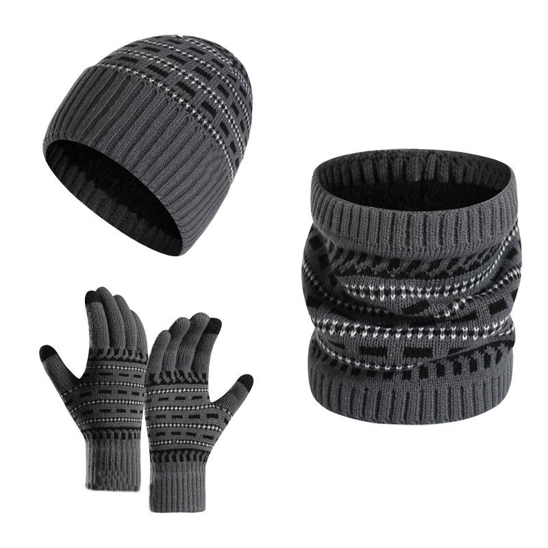 Ensemble Tricoté Trois Pièces avec Bonnet, Écharpe et Gants pour Hommes | Idéal pour l’Hiver et les Activités Extérieures