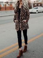 Veste d’Hiver à Motif Léopard avec Col Oversize pour Femmes | Idéale pour la Saison Froide