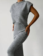 Ensemble en Maille avec Cardigan et Jupe pour Femme | Idéal pour Événements et Réunions